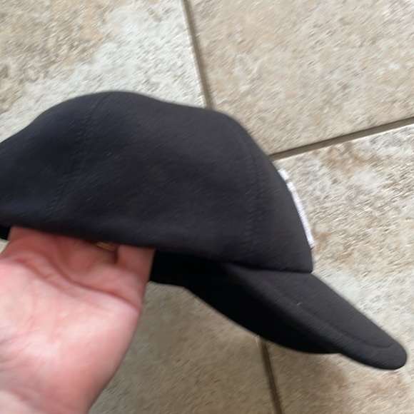 Burberry Embroidered TB Monogram Twill Baseball Cap Black - Picture 5 of 14